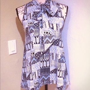 Piace Tie neck tunic NWOT (S)